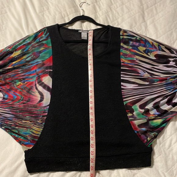 L - loose light sweater - Picture 4 of 4